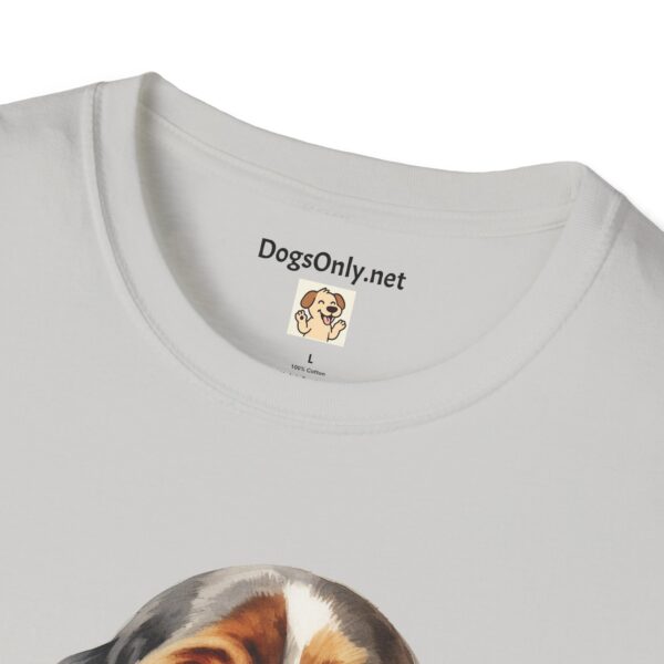 Bassett Hound Dog T-Shirt - Unisex Softstyle Tee - Image 19