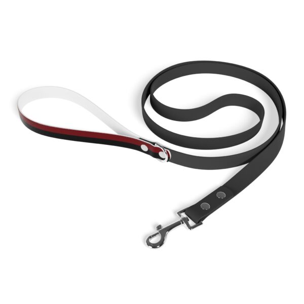 Garnet and Black Stylish Dual-Color Dog Leash - Durable & Comfortable - Image 2
