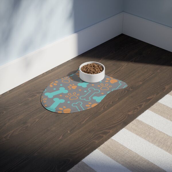 Colorful Pet Feeding Mats with Fun Bones & Paws Design-Grey - Image 10