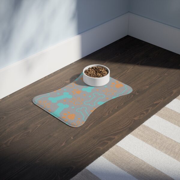 Colorful Pet Feeding Mats with Fun Bones & Paws Design-Light Grey