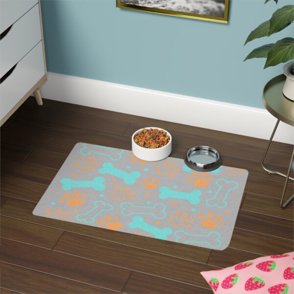 Bone & Paw Print Design (12x18) - Light Grey