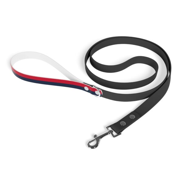 Red and Navy Blue Stylish Dual-Color Dog Leash - Durable & Comfortable - Image 2